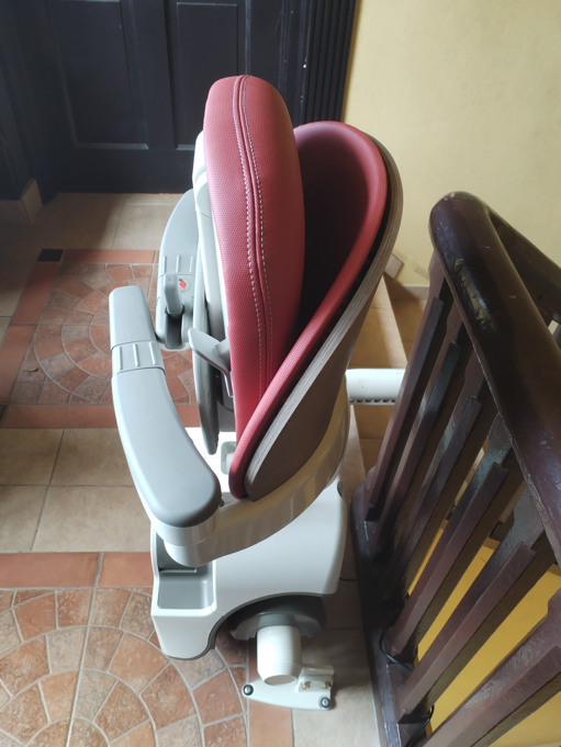 silla sube escaleras